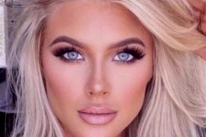 12 escort profiles in Kalana-Bawe, Ivory Coast. Browse companions, services, rates and book online. Incall and outcall available.