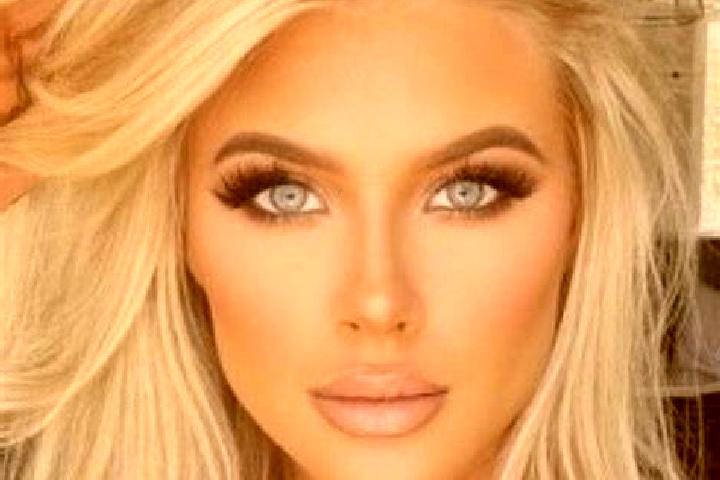 Abigail, 28, a black grey-eyed european companion based in Lemi. Offering 69, CIM, Dinner Date. Available for incall and outcall, day and evening dates.