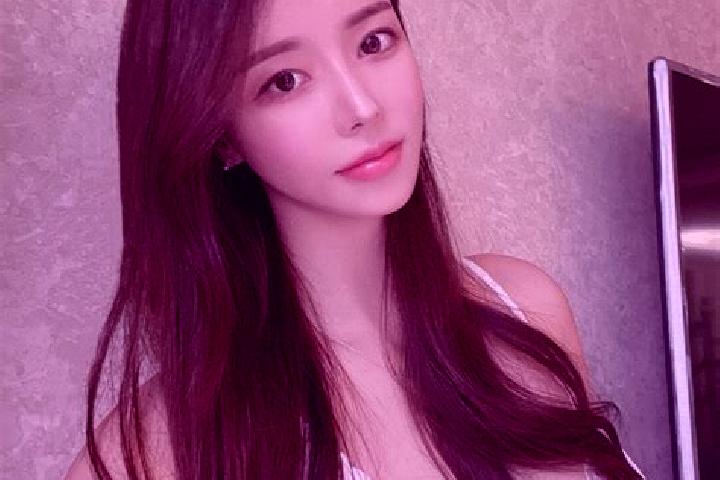 Addison, 27 — Escort in Gines-Patay, Philippines