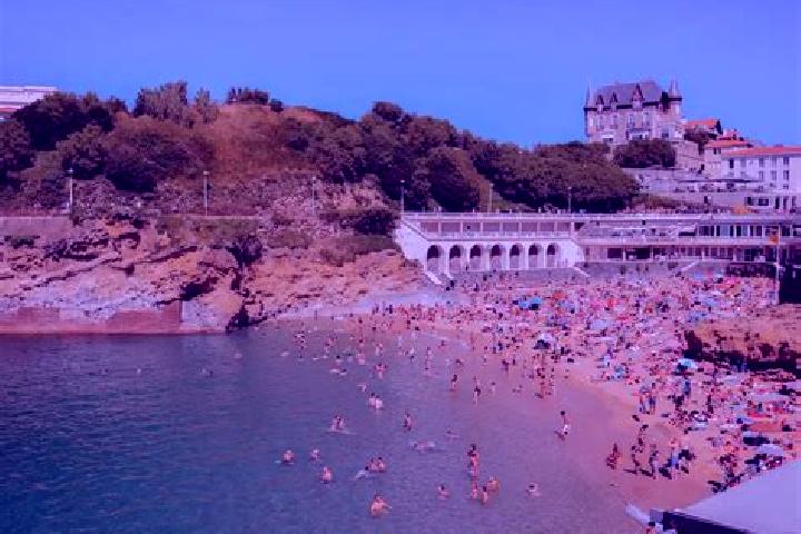 Addison, 35, a brunette brown-eyed caucasian companion based in Asbe Teferi. Offering Striptease, BDSM, Erotic Massage. Available for incall and outcall, ove...