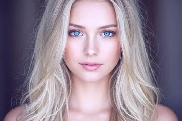 Alice, 37, a red green-eyed ebony companion based in Vasilikon. Offering A-Level, Couples, Party Girl, Erotic Massage. Available for incall and outcall, over...