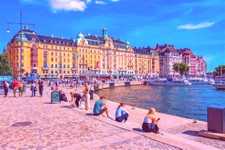 Amelia, 22 — Escort in Tuchola, Poland