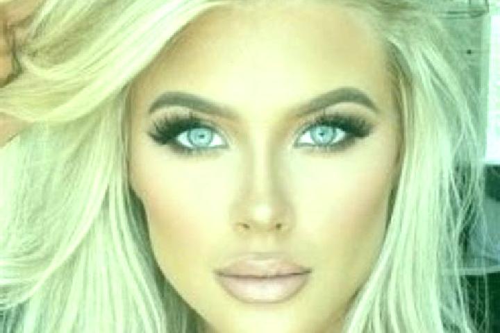 Aria, 29, a black blue-eyed asian companion based in Northward. Offering CIM, Fetish, Duos, BDSM. Available for incall and outcall, overnight bookings availa...