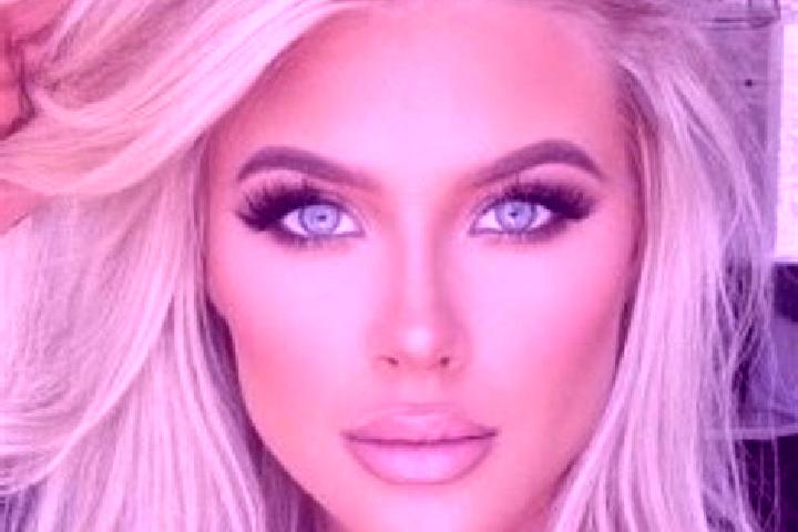 Aria, 30, a blonde grey-eyed asian companion based in Canakkale. Offering Massage, 69, Domination. Available for incall and outcall, day and evening dates.