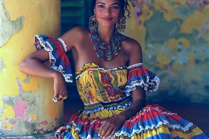 Aria, 37 — Escort in Bantarpanjang, Indonesia