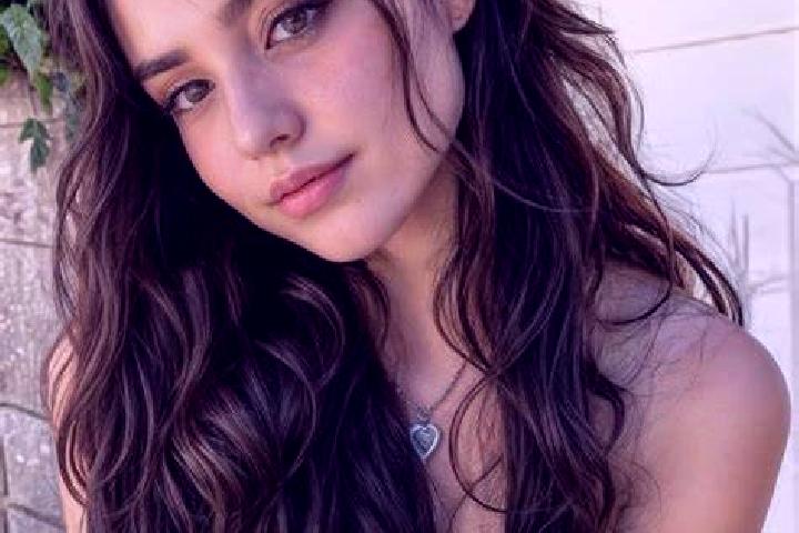 Aubrey, 34, a brunette hazel-eyed indian companion based in Aberffraw. Offering Tantra, Striptease, A-Level, 69, Travel Companion. Available for incall and o...