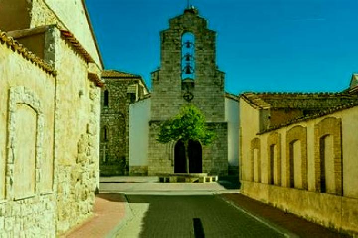 Aurora, 24, a auburn dark-eyed caucasian companion based in Tomesti. Offering Dinner Date, BDSM. Available for incall and outcall, overnight bookings available.