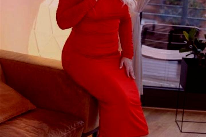 Aurora, 24, a chestnut dark-eyed ebony companion based in Hawf. Offering Prostate Massage, OWO, CIM, Massage, BDSM. Available for incall and outcall, overnig...