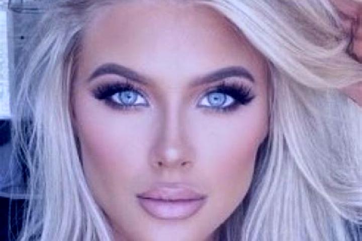 Aurora, 26, a blonde amber-eyed caucasian companion based in Raciu. Offering Roleplay, CIM, Domination, Deep French Kissing, Girlfriend Experience. Available...