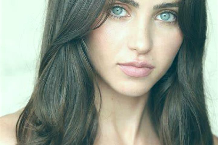 Aurora, 29, a black grey-eyed slavic companion based in Artur Alvim. Offering A-Level, OWO, Roleplay. Available for incall and outcall, day and evening dates.