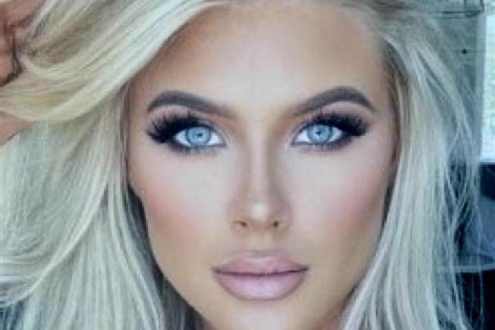 Aurora, 32, a brunette grey-eyed caucasian companion based in Kapur Chal. Offering Overnight, A-Level, Prostate Massage, Tantra. Available for incall and out...