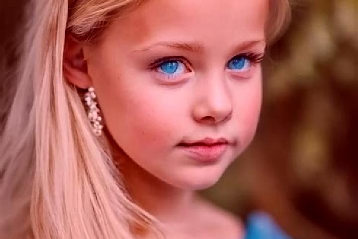 Ava, 25, a dark blonde blue-eyed middle eastern companion based in Wudangshan. Offering Deep French Kissing, Dinner Date, A-Level, Duos, Striptease. Availabl...