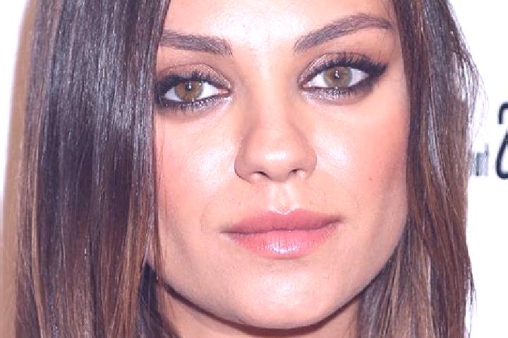 Avery, 30, a red grey-eyed mixed companion based in Grembergen. Offering Travel Companion, Massage, Domination. Available for incall and outcall, day and eve...