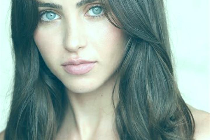 Chloe, 20 — Escort in Wasserlosen, Germany