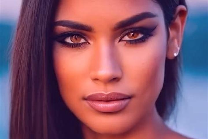 Chloe, 21, a platinum blonde hazel-eyed mixed companion based in Nagalwari. Offering Erotic Massage, OWO, Couples, 69. Available for incall and outcall, over...