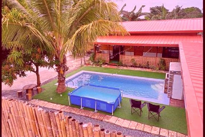 Chloe, 36 — Escort in Krahes, Albania