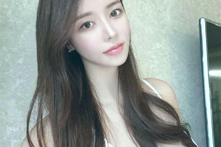 Clara, 20 — Escort in Maguiayo, Ivory Coast