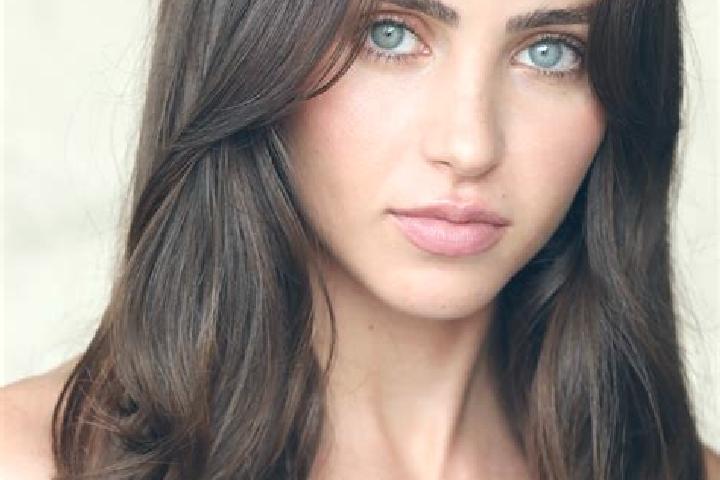 Eleanor, 31, a brunette blue-eyed indian companion based in Lyman. Offering Tantra, Massage, BDSM. Available for incall and outcall, overnight bookings avail...