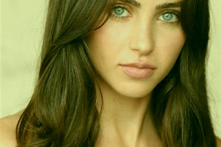 Ella, 39, a auburn amber-eyed slavic companion based in Duferebo. Offering Couples, Massage, Fetish. Available for incall and outcall, overnight bookings ava...