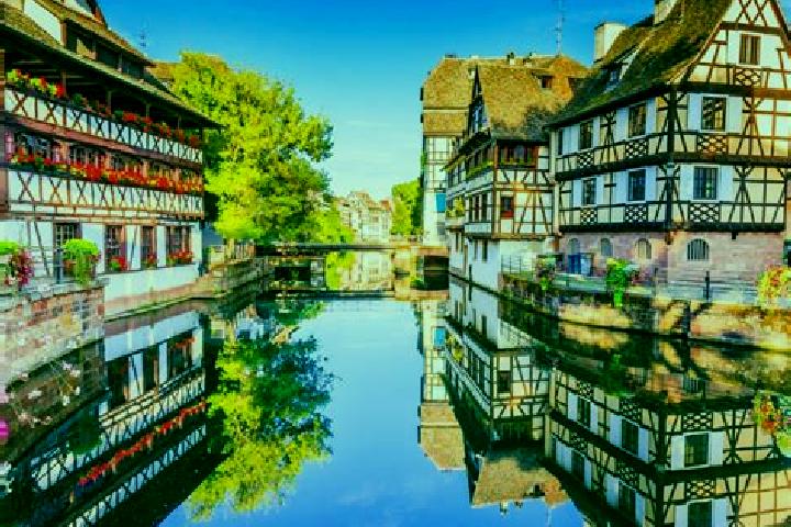 Ellie, 20, a brunette grey-eyed mixed companion based in Vallcarca. Offering Travel Companion, Duos, Striptease. Available for incall and outcall, day and ev...