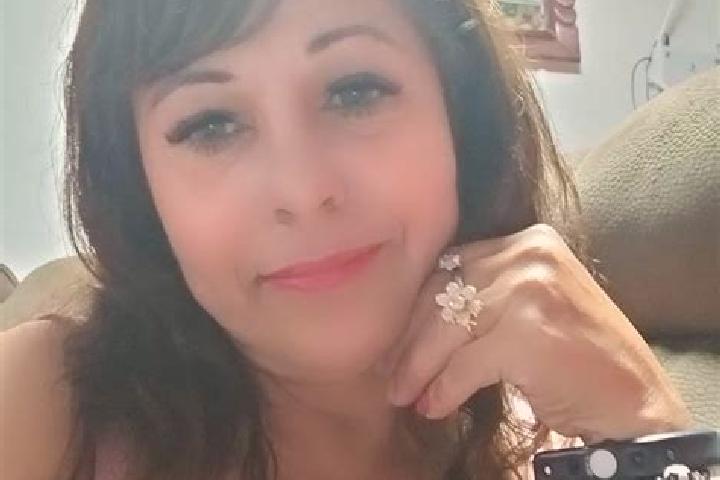 Ellie, 32 — Escort in Tasad, Romania