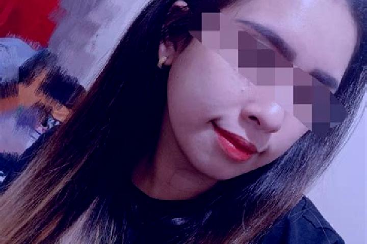 Ellie, 34 — Escort in Vara, Sweden