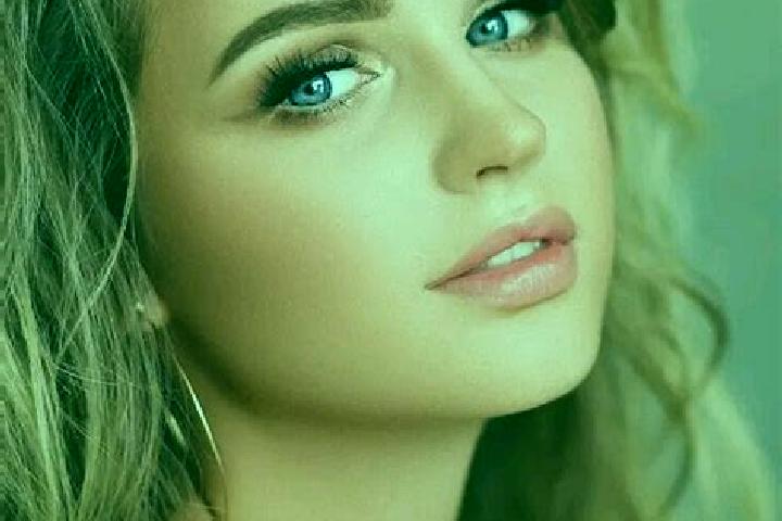 Emily, 31 — Escort in Sheriff Hutton, United Kingdom