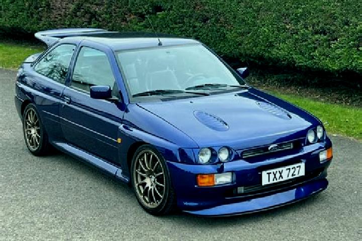 escort Cornforth