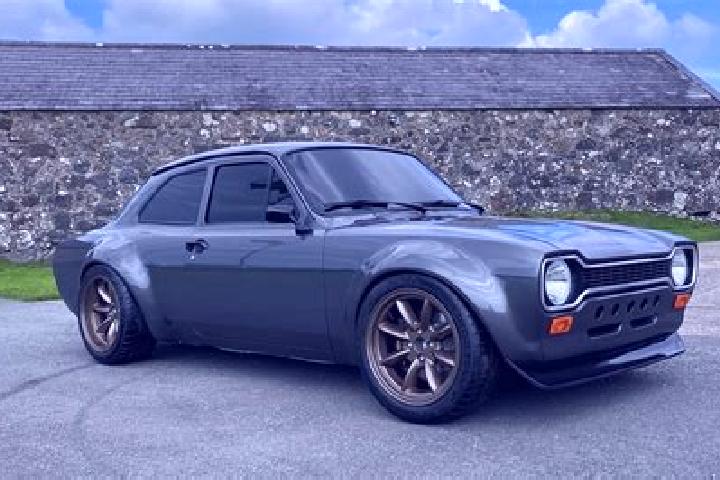 escort Howells