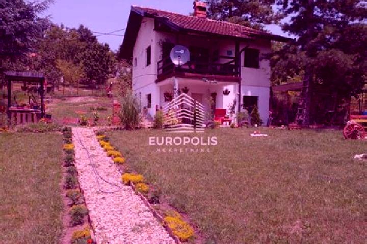 escort Mali Pozarevac