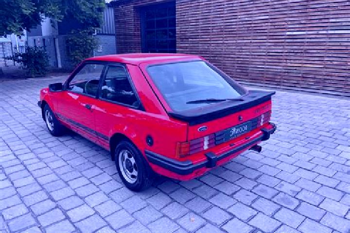 escort Poltsamaa