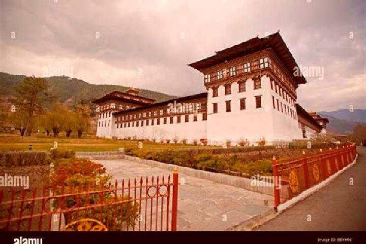 escort Tashi Chho Dzong