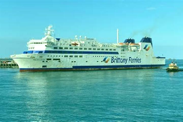 Escorts in Guernsey — City Directory