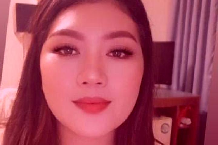 Eva, 24, a auburn dark-eyed ebony companion based in Semington. Offering Fetish, Deep French Kissing, Erotic Massage, Prostate Massage. Available for incall ...