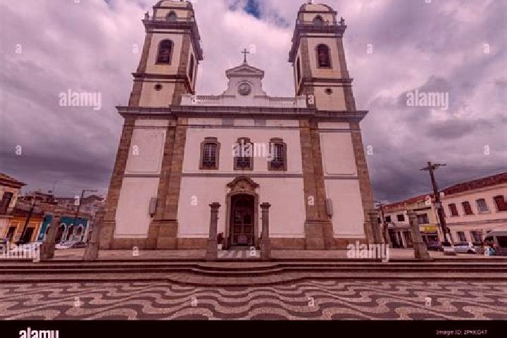 Eva, 26, a auburn hazel-eyed mediterranean companion based in Pallare. Offering GFE, Fetish, Overnight. Available for incall and outcall, day and evening dates.