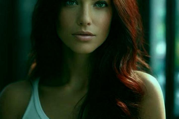 Eva, 36, a chestnut brown-eyed mediterranean companion based in Panique. Offering Erotic Massage, CIM, Travel Companion. Available for incall and outcall, ov...