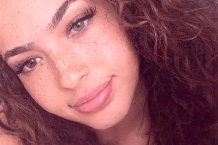 Evelyn, 20 — Escort in Jeremoabo, Brazil