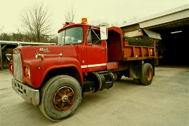 Grace, 26 — Escort in Velles, France