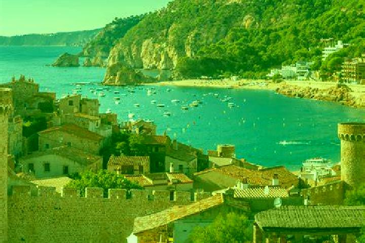 Hannah, 25 — Escort in Schellebelle, Belgium