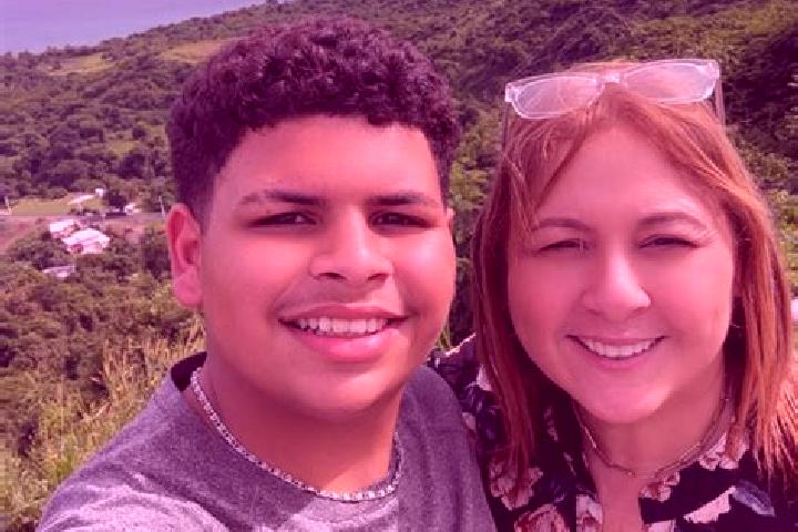 Hannah, 35 — Escort in Five Corners, United States