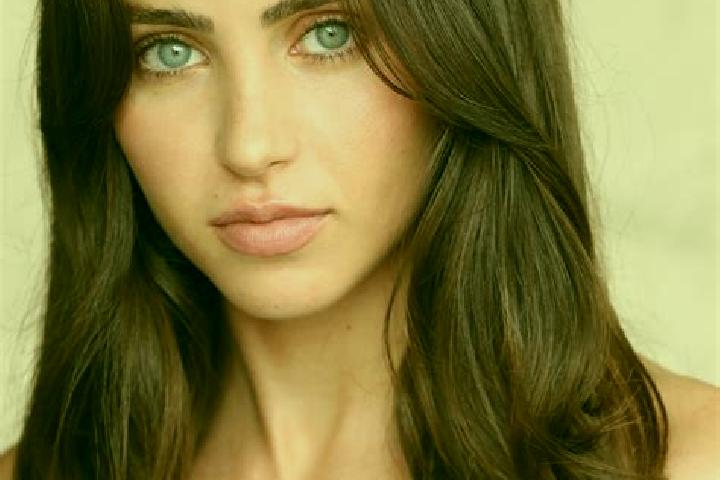 Hazel, 36, a blonde grey-eyed middle eastern companion based in Inocencia. Offering OWO, 69, Erotic Massage, Massage. Available for incall and outcall, day a...