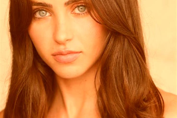 Iris, 22, a platinum blonde grey-eyed latina companion based in Toyo. Offering Duos, Dinner Date, Overnight, GFE. Available for incall and outcall, overnight...