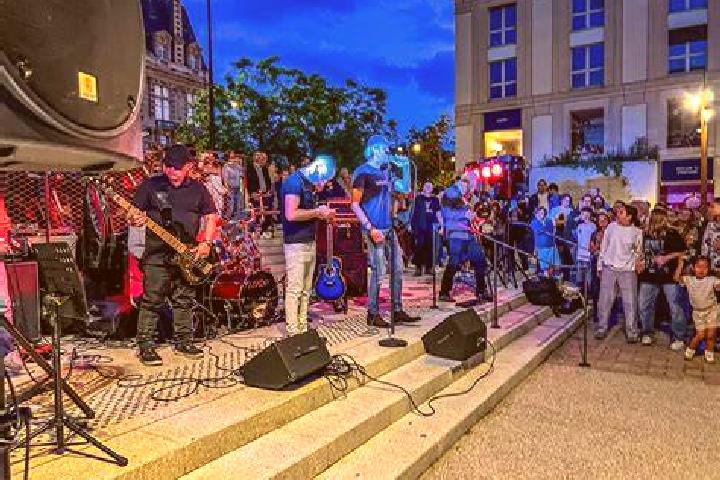 Iris, 22 — Escort in Louth, United Kingdom