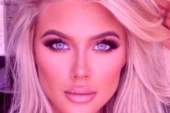 Isabella, 25, a platinum blonde hazel-eyed slavic companion based in Chiltepec. Offering Domination, Duos, Couples. Available for incall and outcall, overnig...