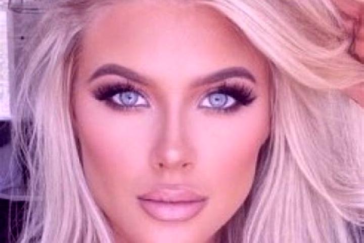 Ivy, 24, a black brown-eyed asian companion based in Berkenwoude. Offering Fetish, Duos, Erotic Massage, Roleplay, Dinner Date. Available for incall and outc...