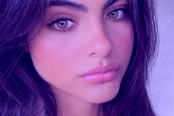Ivy, 24, a chestnut blue-eyed asian companion based in Villetaneuse. Offering Erotic Massage, Travel Companion. Available for incall and outcall, overnight b...