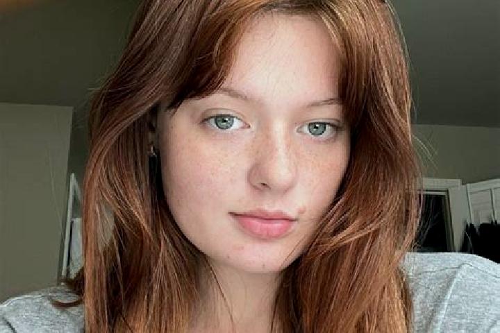Ivy, 28, a auburn amber-eyed european companion based in Ironbark. Offering Striptease, CIM, Erotic Massage. Available for incall and outcall, overnight book...