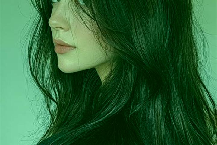 Ivy, 28, a black hazel-eyed caucasian companion based in Neef. Offering Tantra, Overnight, Domination. Available for incall and outcall, overnight bookings a...