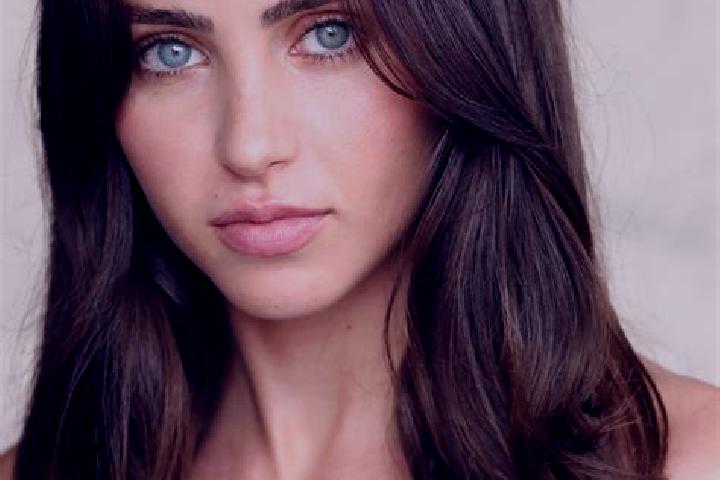 Jade, 20, a blonde grey-eyed caribbean companion based in Luerdissen. Offering CIM, BDSM, A-Level, Domination, Massage. Available for incall and outcall, ove...