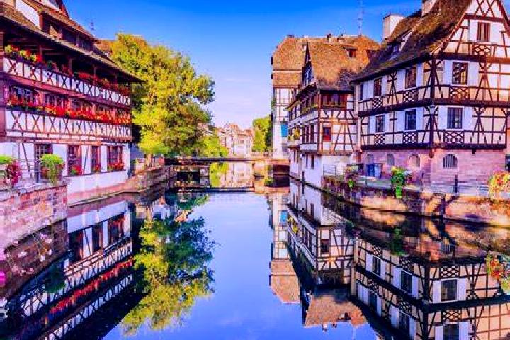 Jade, 28 — Escort in Figari, France
